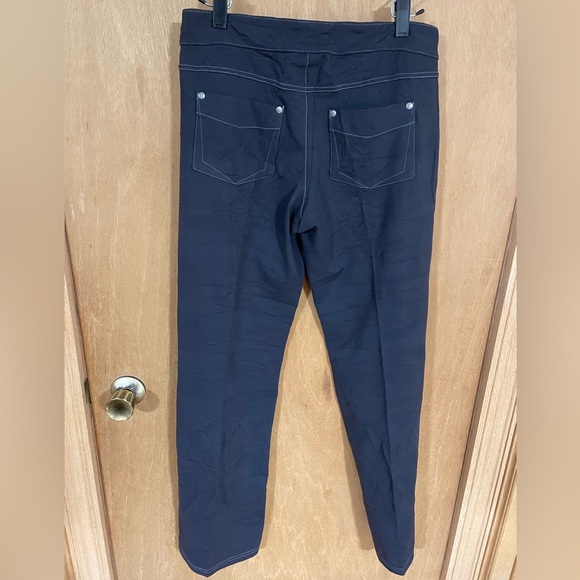 ATHLETA-Bettona Stretch/Travel Pants Pull On Stretchy Size medium - Picture 4 of 6